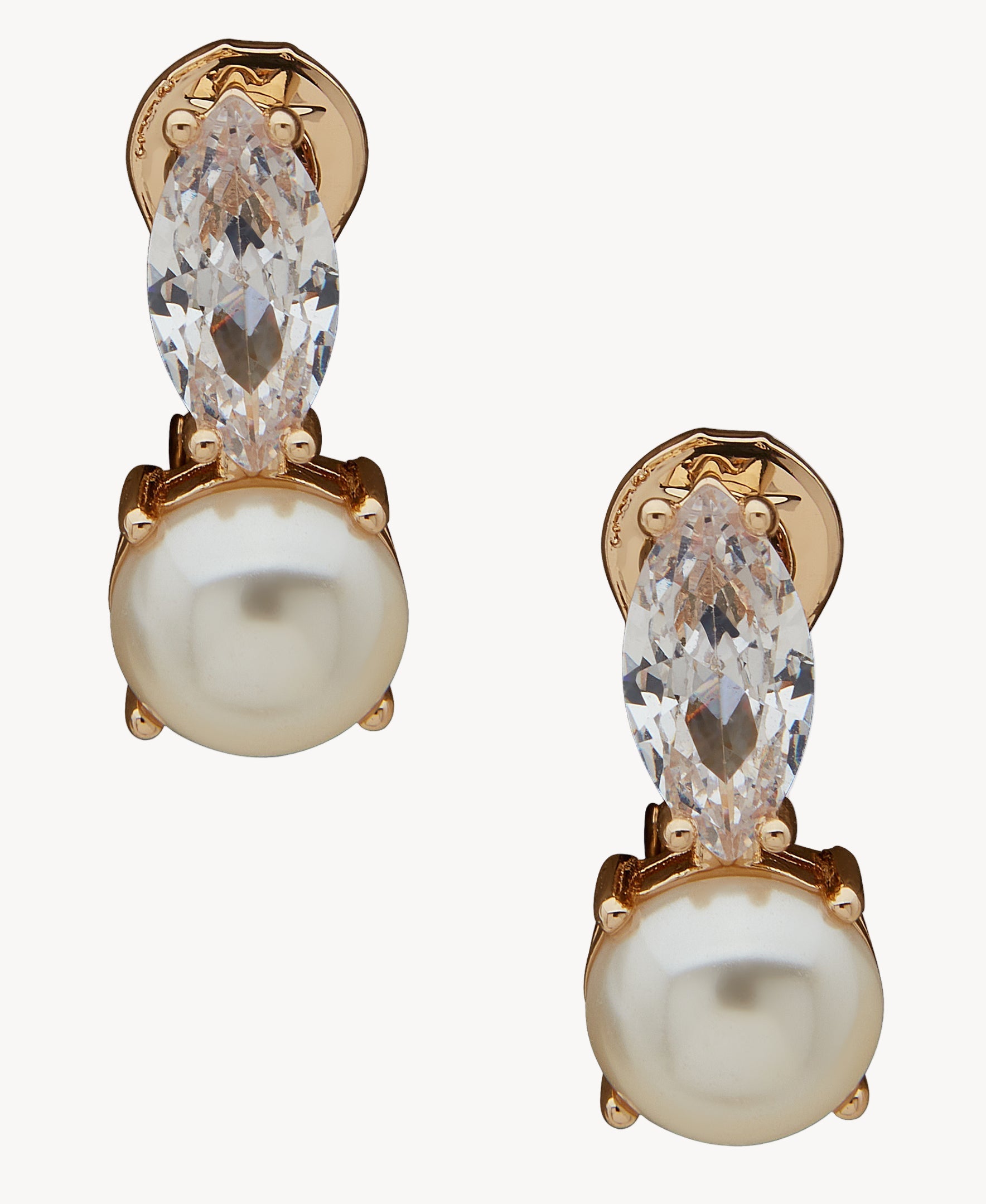 أقراط آن كلاين 01C00169 مرصعة باللؤلؤ والكريستال