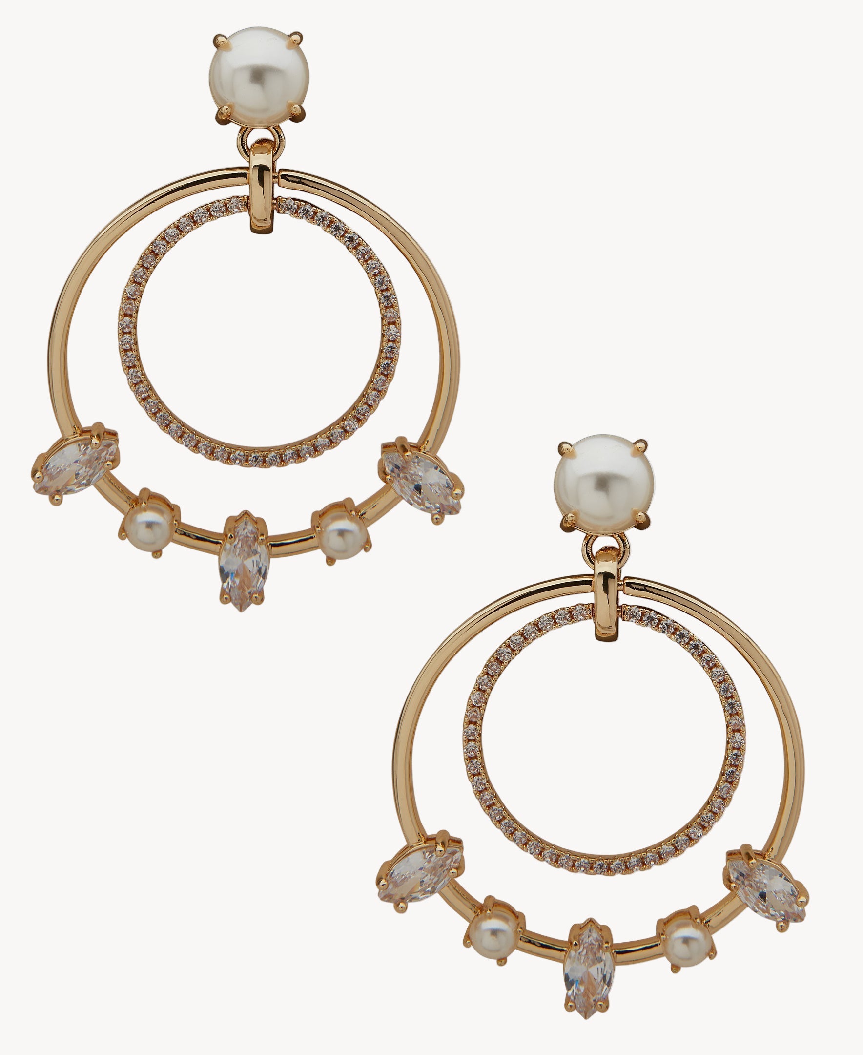 أقراط آن كلاين 01G00370 دائرية مزدوجة من اللؤلؤ والكريستال