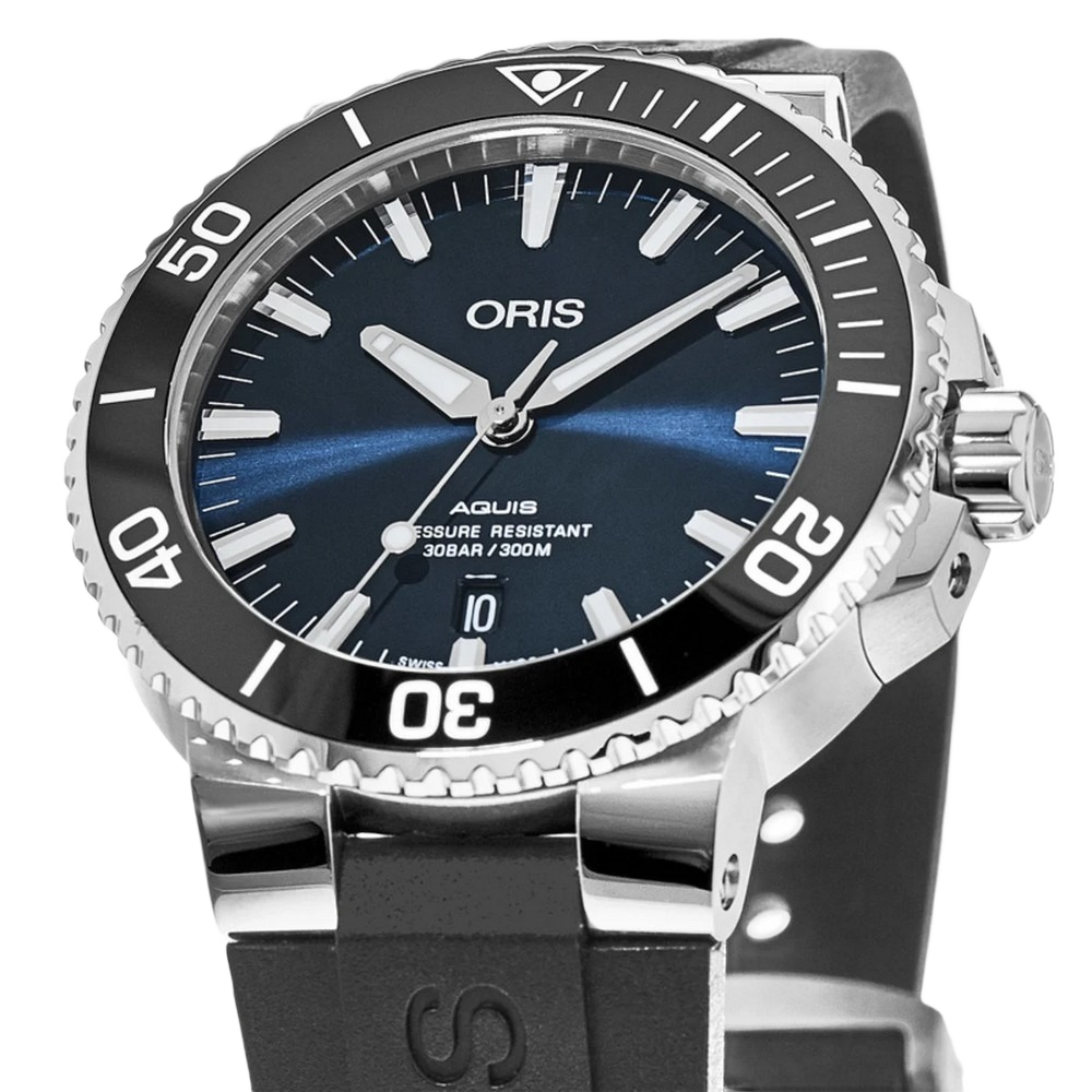 Oris  01 7337766 4135-074 22 64FC Aquis Date Automatic Blue Dial Rubber Strap Men's Watch