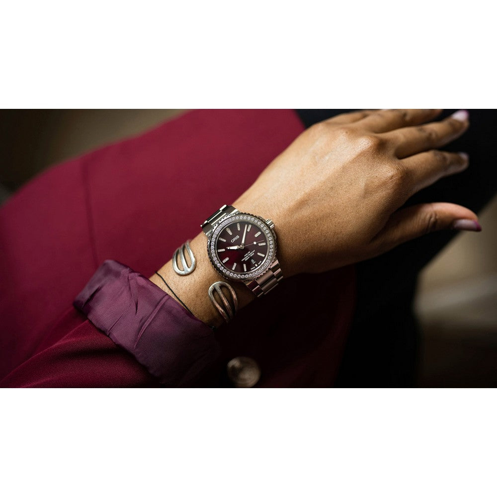 Oris Women's Aquis Date Diamonds