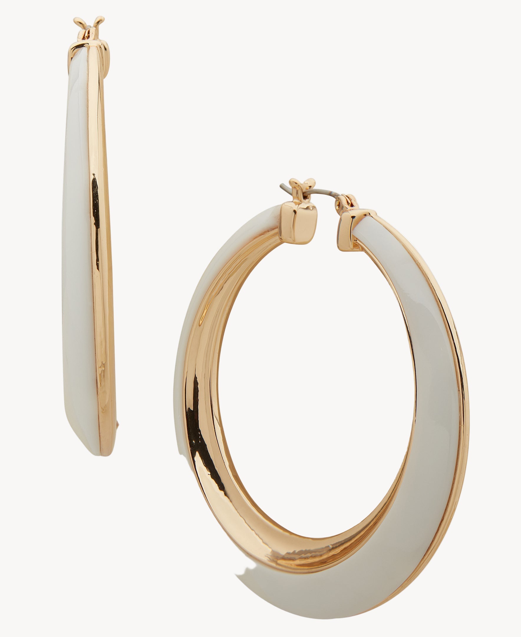 أقراط ناين ويست 19G02359 من الذهب والمينا الأبيض