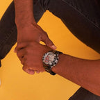 ساعة أرميترون 40/8309RED كوارتز بمينا حمراء