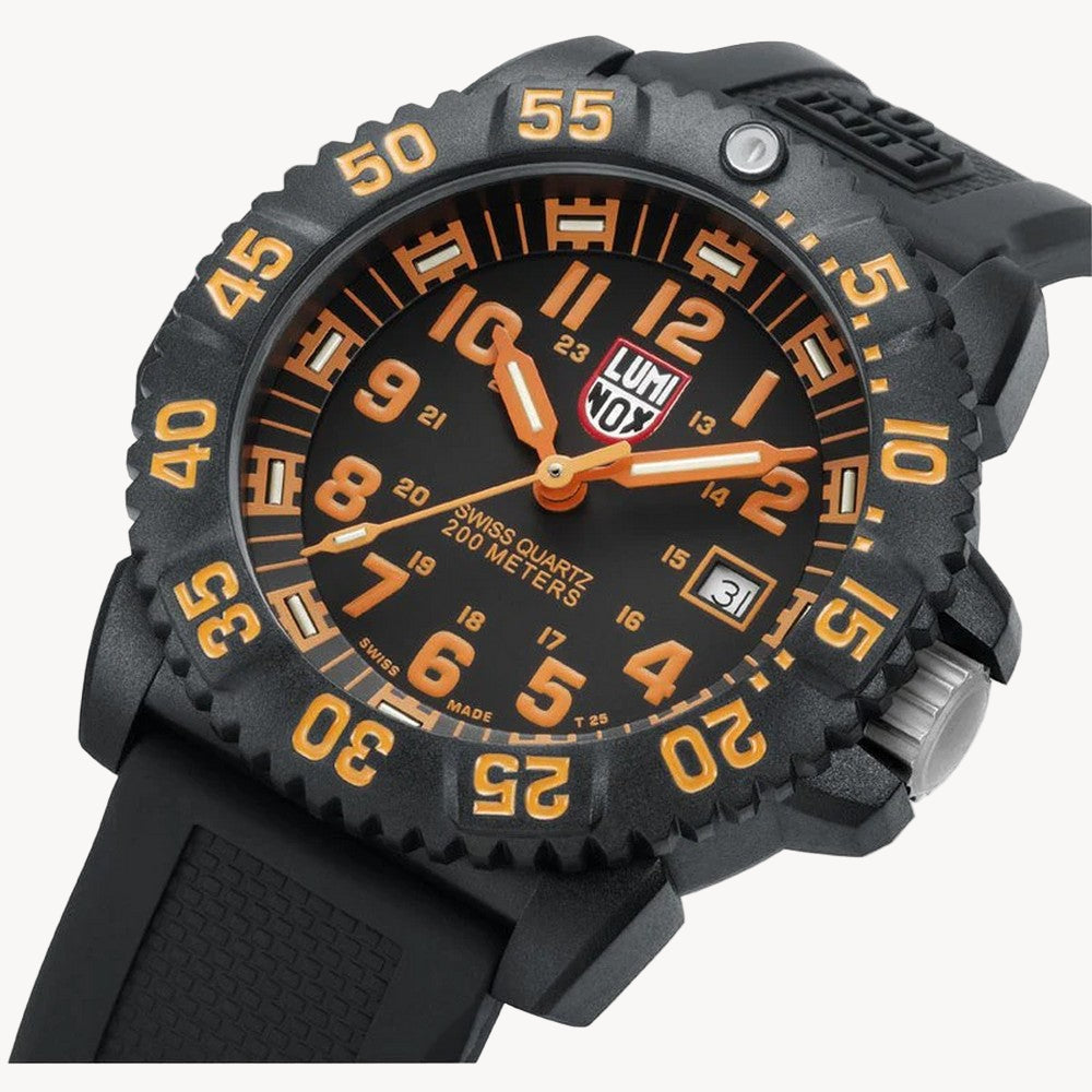 Luminox
Navy SEAL Colormark Swiss Quartz (Battery-Powered) Black Men's Watch