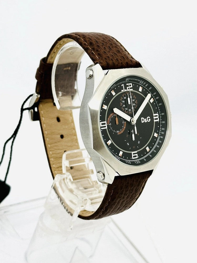DW DW0104 Men's Watch in Steel