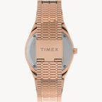 ساعة Q TimeX TW2U95700 بسوار من الفولاذ المقاوم للصدأ