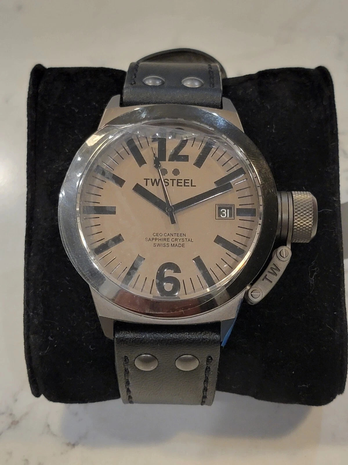 TW STEEL CEO CANTEEN 45MM BLACK / GRAPHITE LEATHER DATE CE1051 SAPPHIRE STAINLES