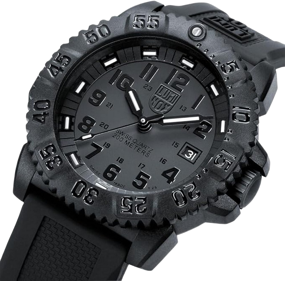 ساعة لومينوكس A-7051 Navy SEAL Colormark السويسرية كوارتز (تعمل بالبطارية) سوداء للنساء